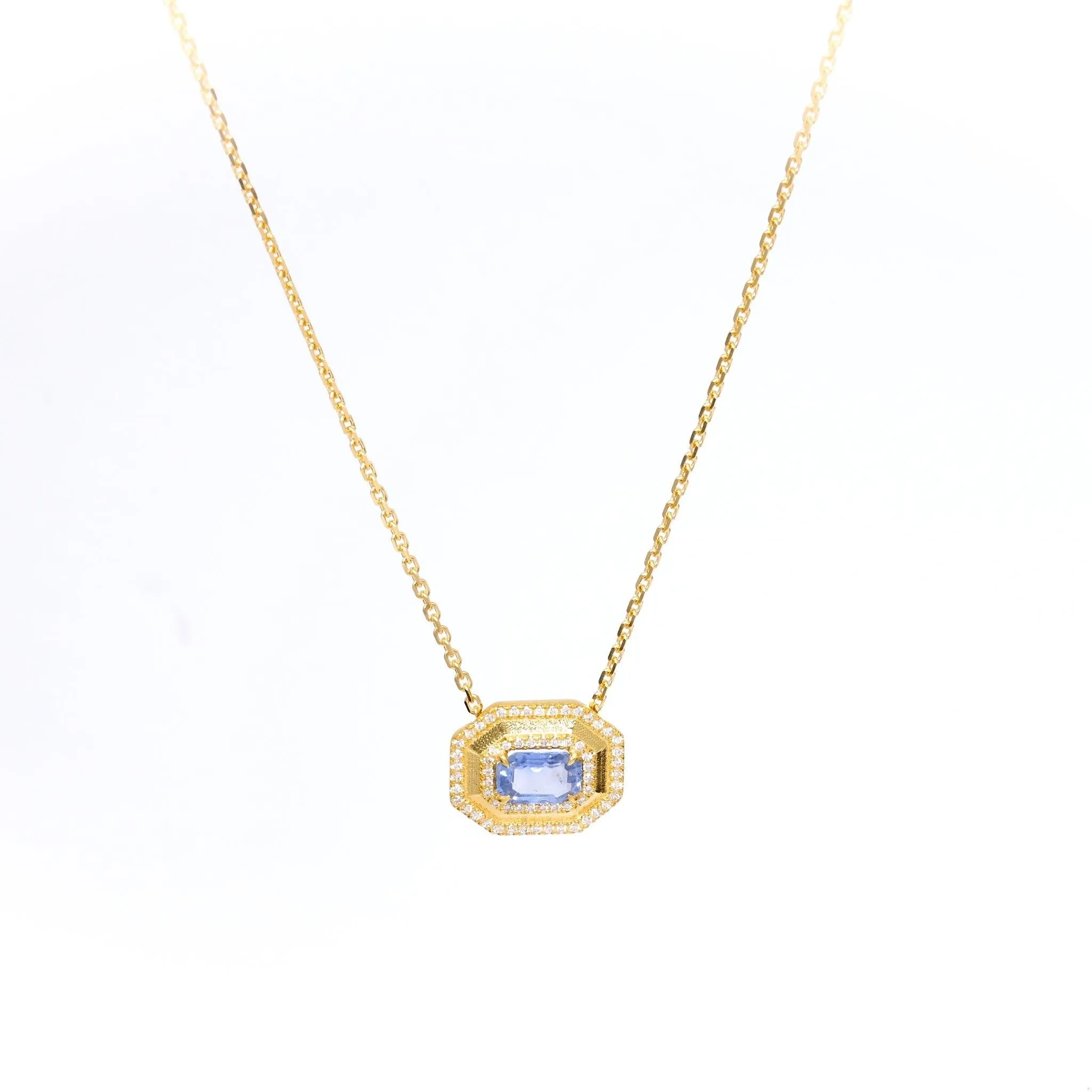 0.99 Carat Sapphire and Diamond 18k Yellow Gold Pendant Necklace